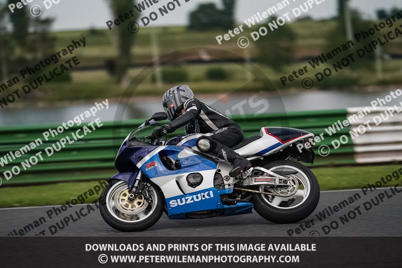 enduro digital images;event digital images;eventdigitalimages;mallory park;mallory park photographs;mallory park trackday;mallory park trackday photographs;no limits trackdays;peter wileman photography;racing digital images;trackday digital images;trackday photos